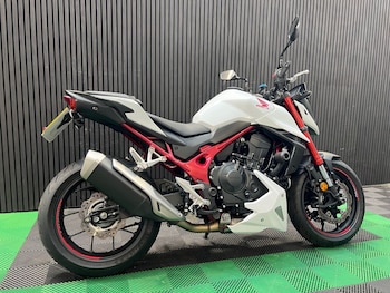 Used Honda CB750 Hornet undefined for sale - bike-79357603: Photo
