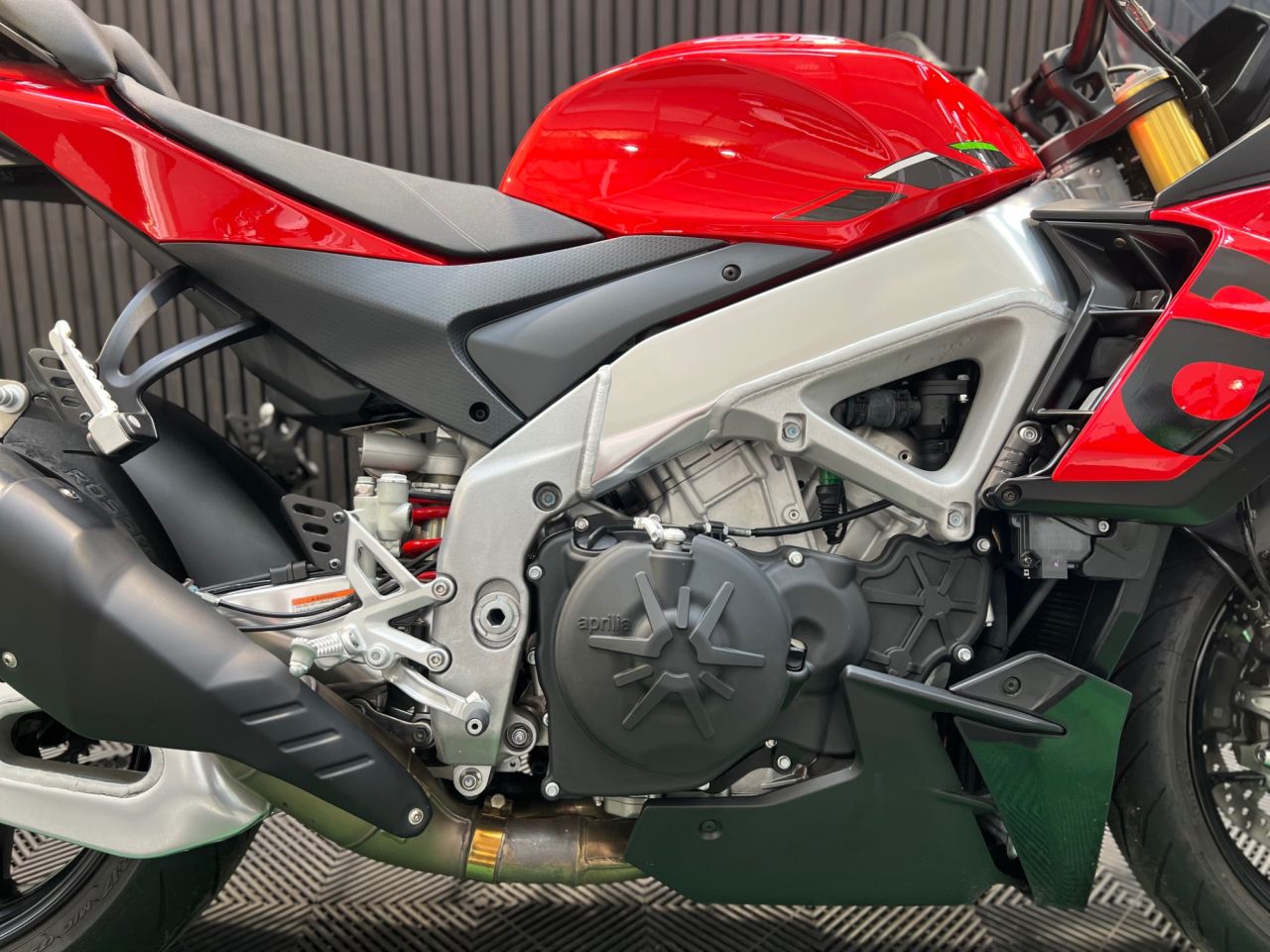Used Aprilia Tuono 1100 V4 for sale - 78434769: Photo 13