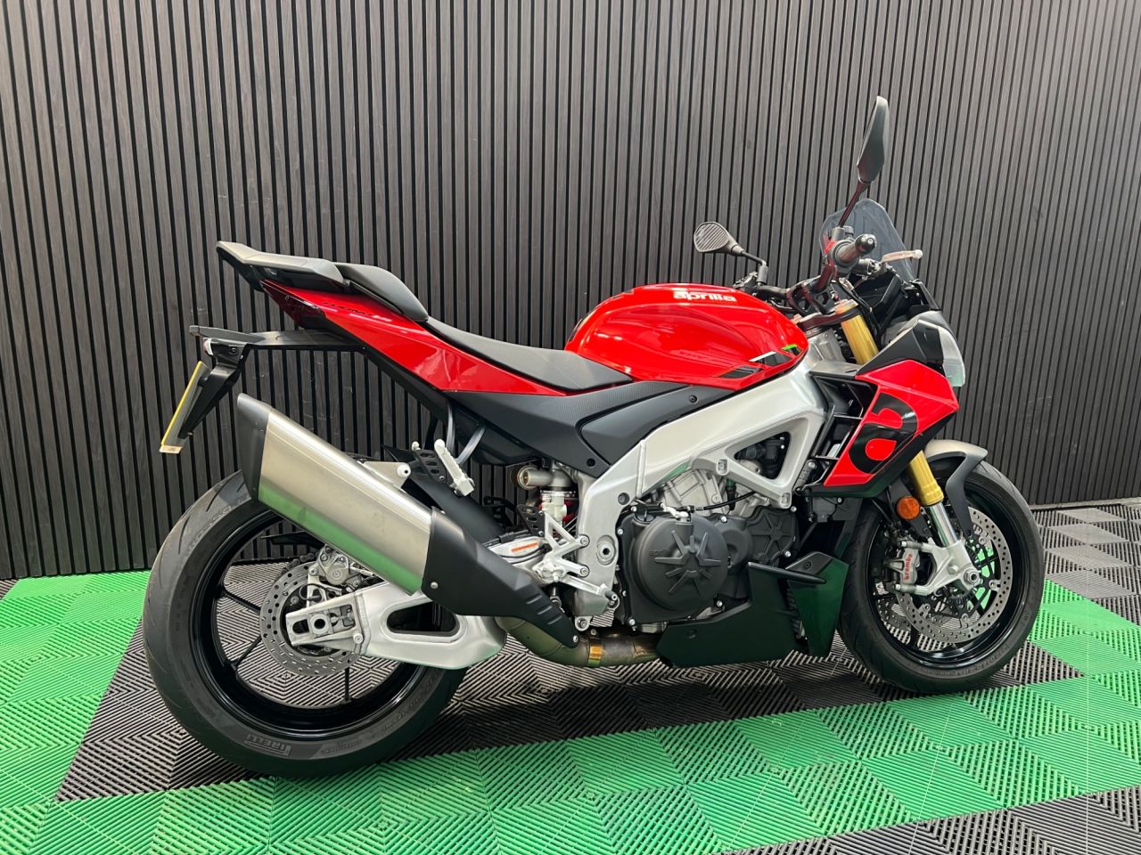 Used Aprilia Tuono 1100 V4 for sale - 78434769: Photo 4