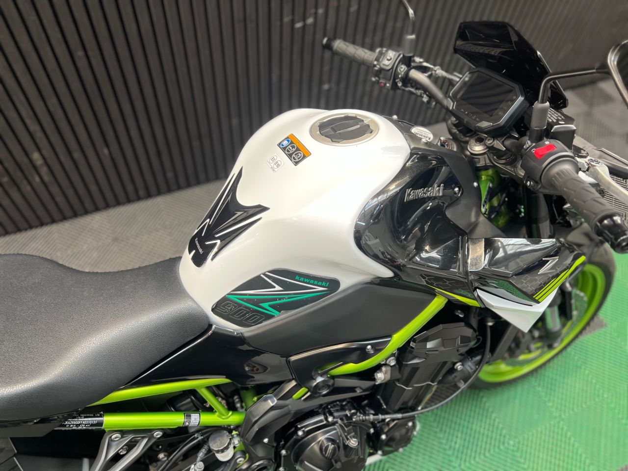 Used Kawasaki Z900 for sale - 78435607: Photo 16