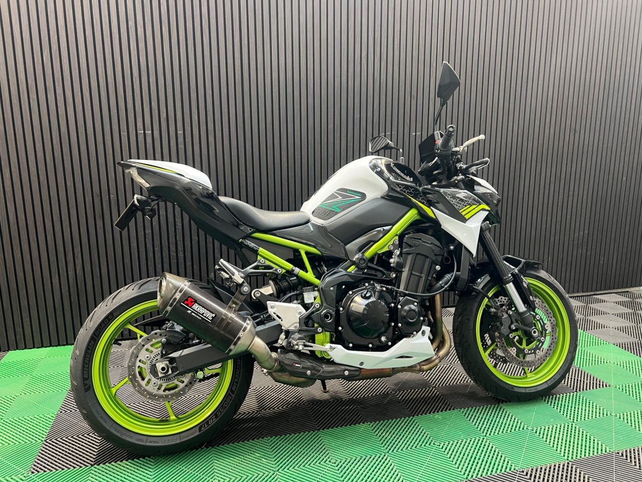 Used Kawasaki Z900 for sale - 78435607: Photo 4