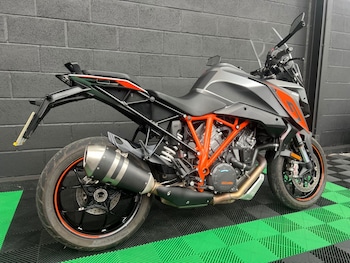 Used KTM 1290 SUPER DUKE GT undefined for sale - bike-78435721: Photo