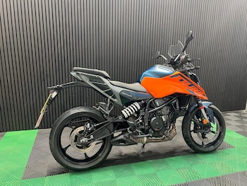 Used KTM 125 Duke undefined for sale - bike-78434459: Photo