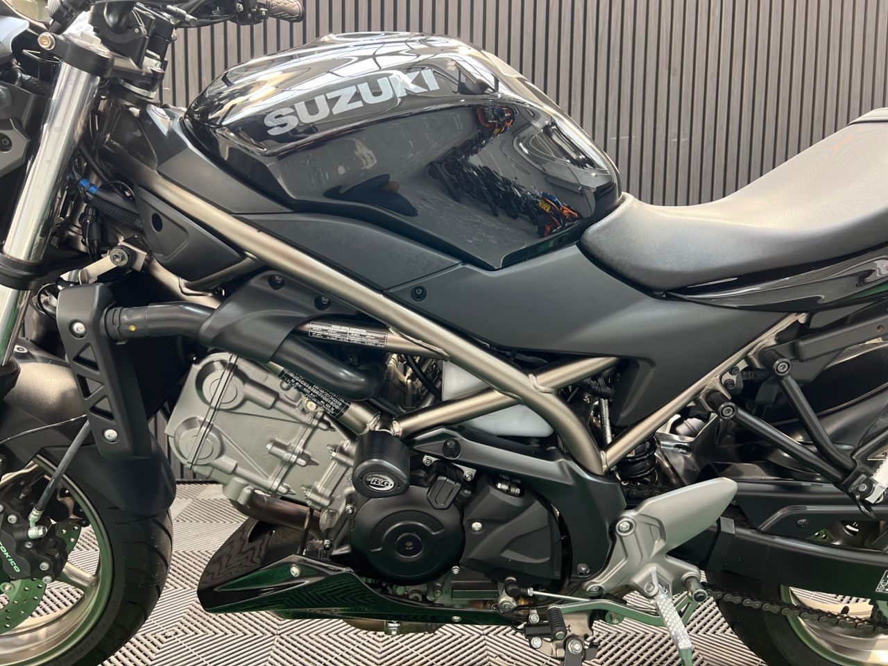 Used Suzuki SV650 for sale - 78883557: Photo 19