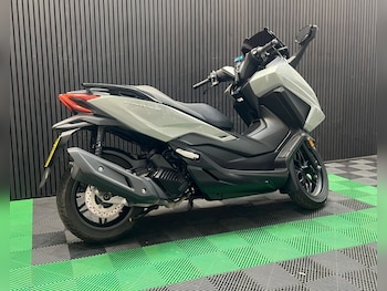 Used Honda Forza 125 undefined for sale - bike-78929846: Photo