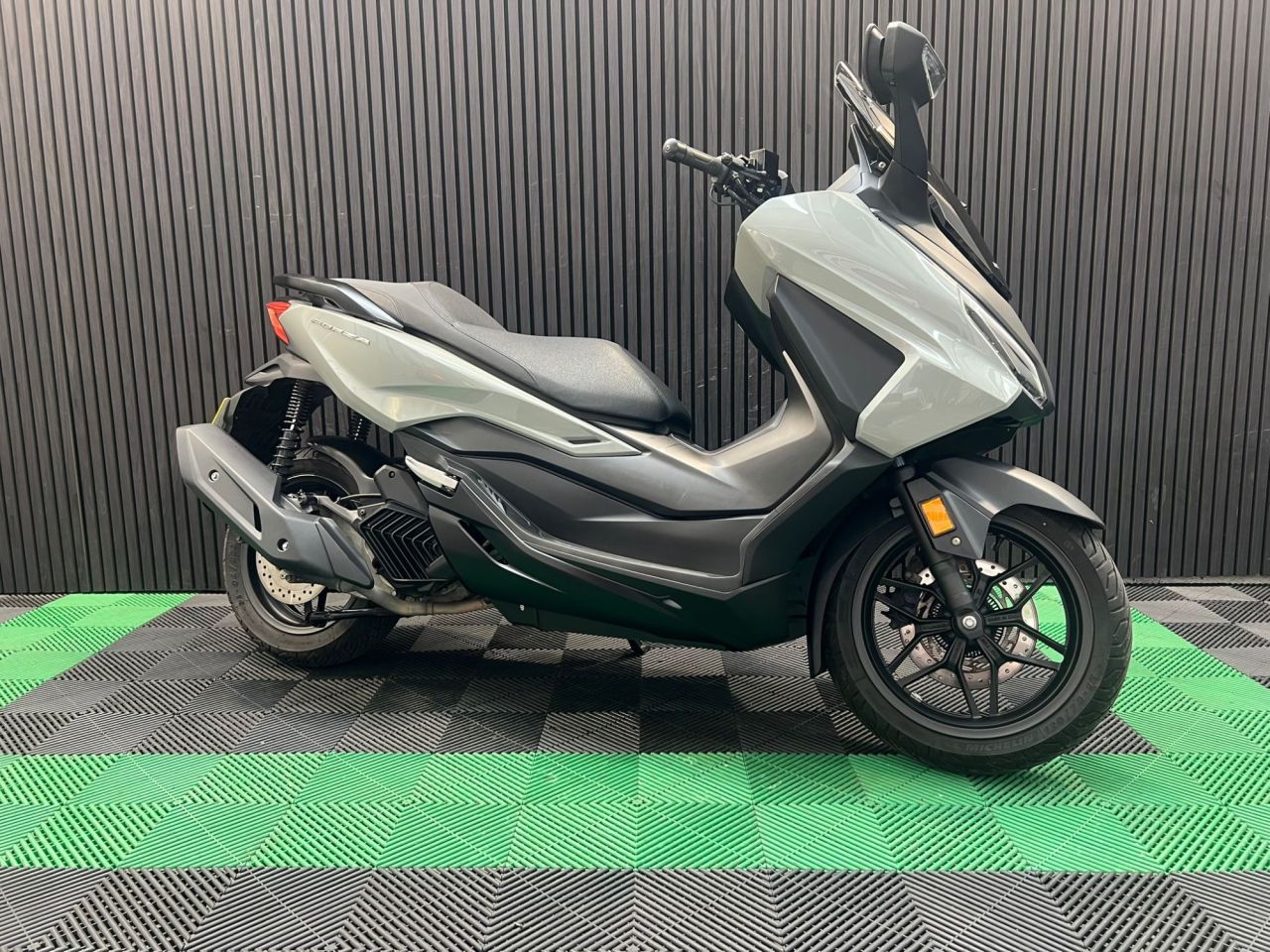 Used Honda Forza 125 for sale - 78929846: Photo 6