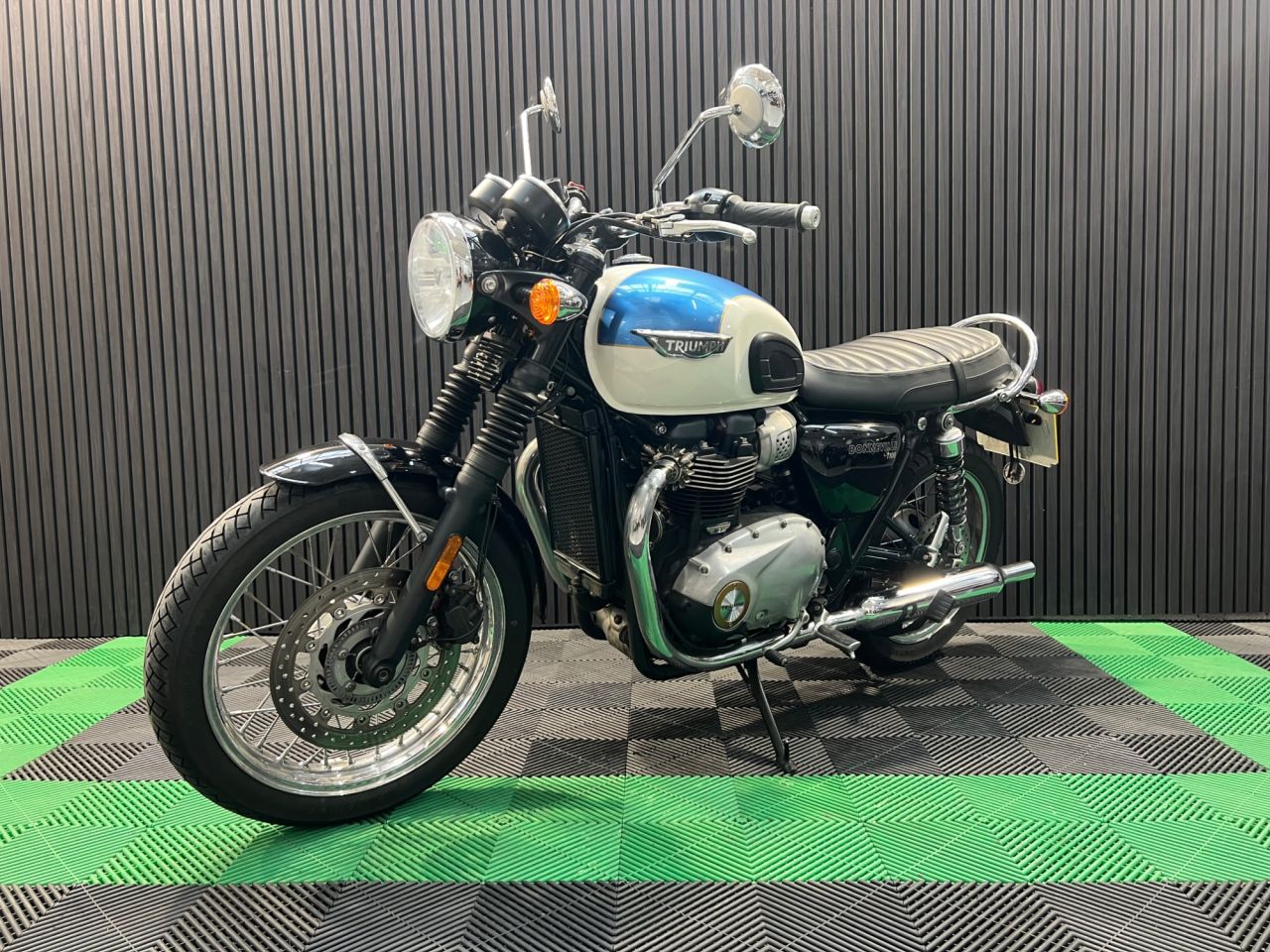 Used Triumph Bonneville T100 for sale - 78435202: Photo 7