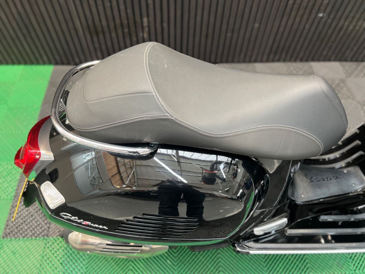 Used Piaggio Vespa GTS for sale - 78435596: Photo 15