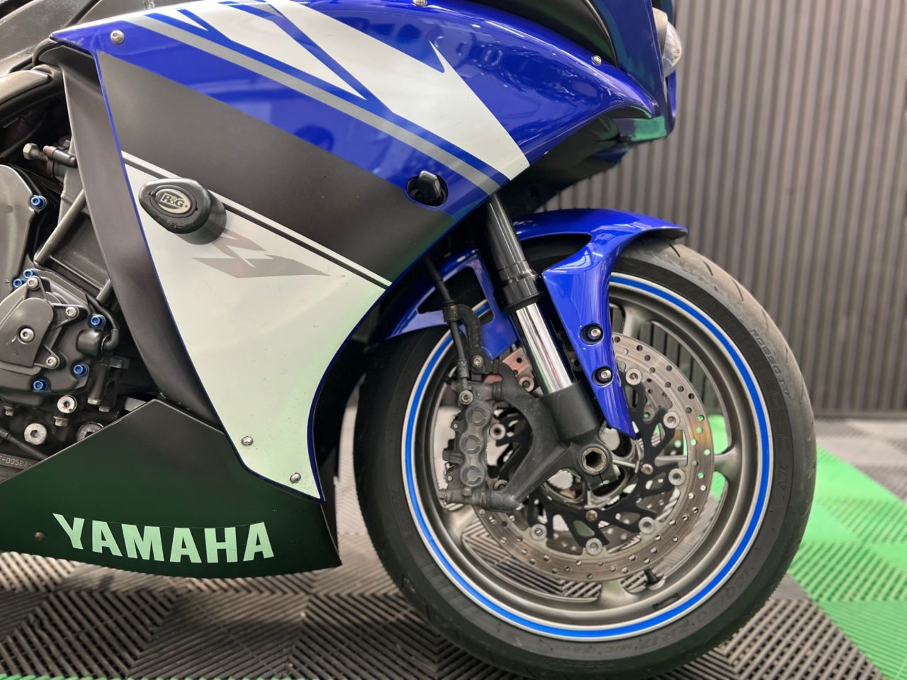 Used Yamaha R1 for sale - 78693577: Photo 14