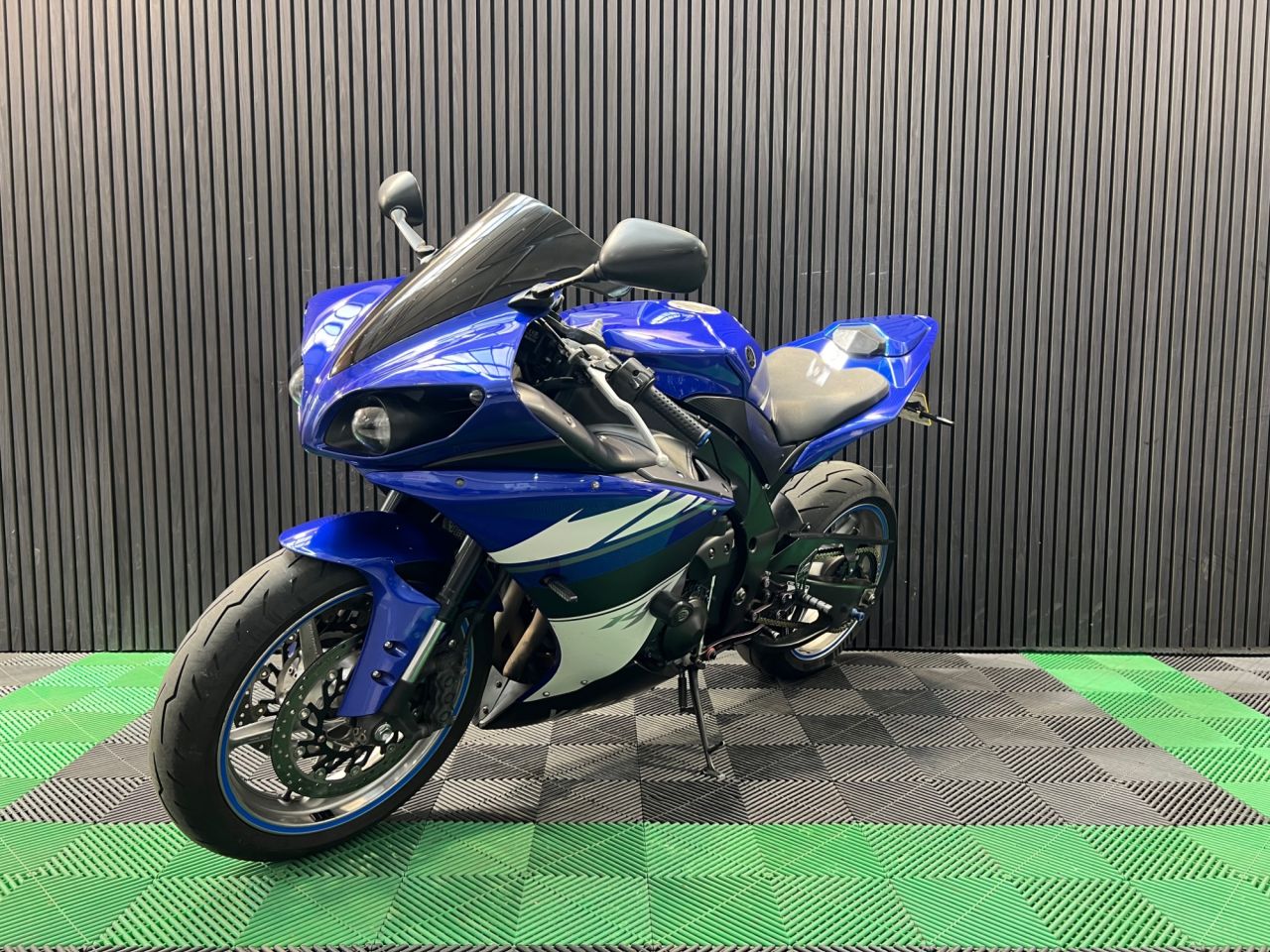 Used Yamaha R1 for sale - 78693577: Photo 9
