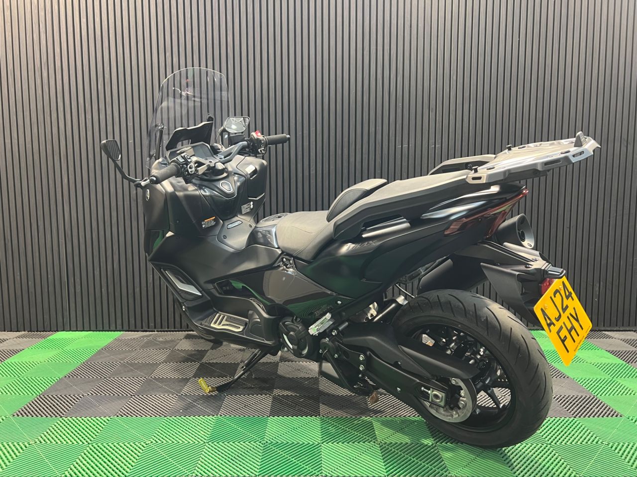 Used Yamaha Tmax for sale - 78870062: Photo 11