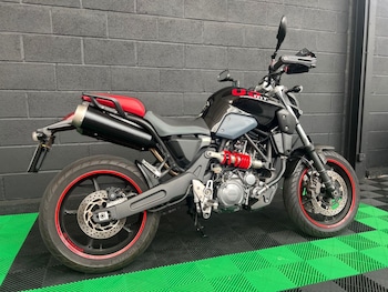 Used Yamaha MT-03 undefined for sale - bike-78435313: Photo