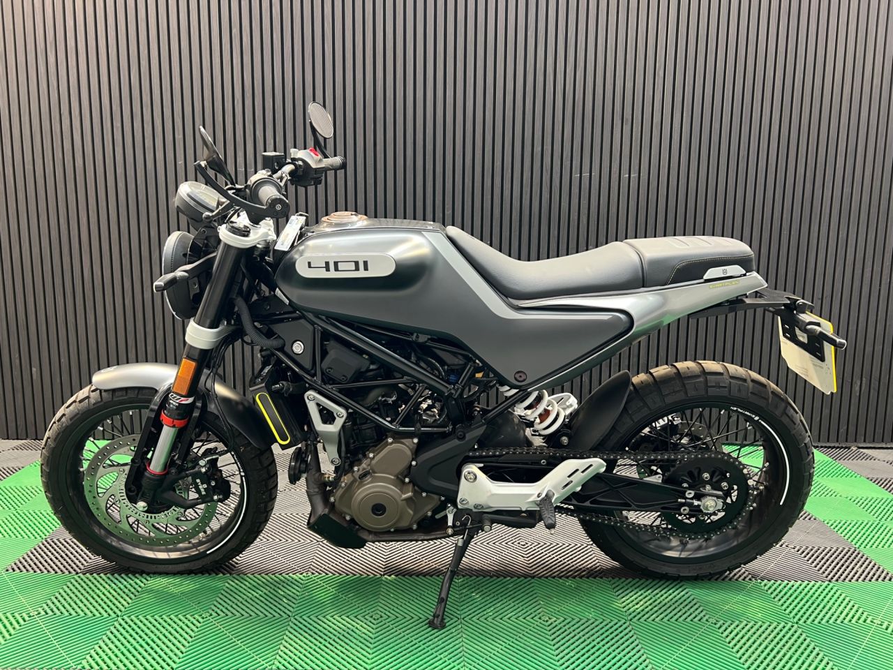 Used Husqvarna Svartpilen 401 for sale - 78552472: Photo 7