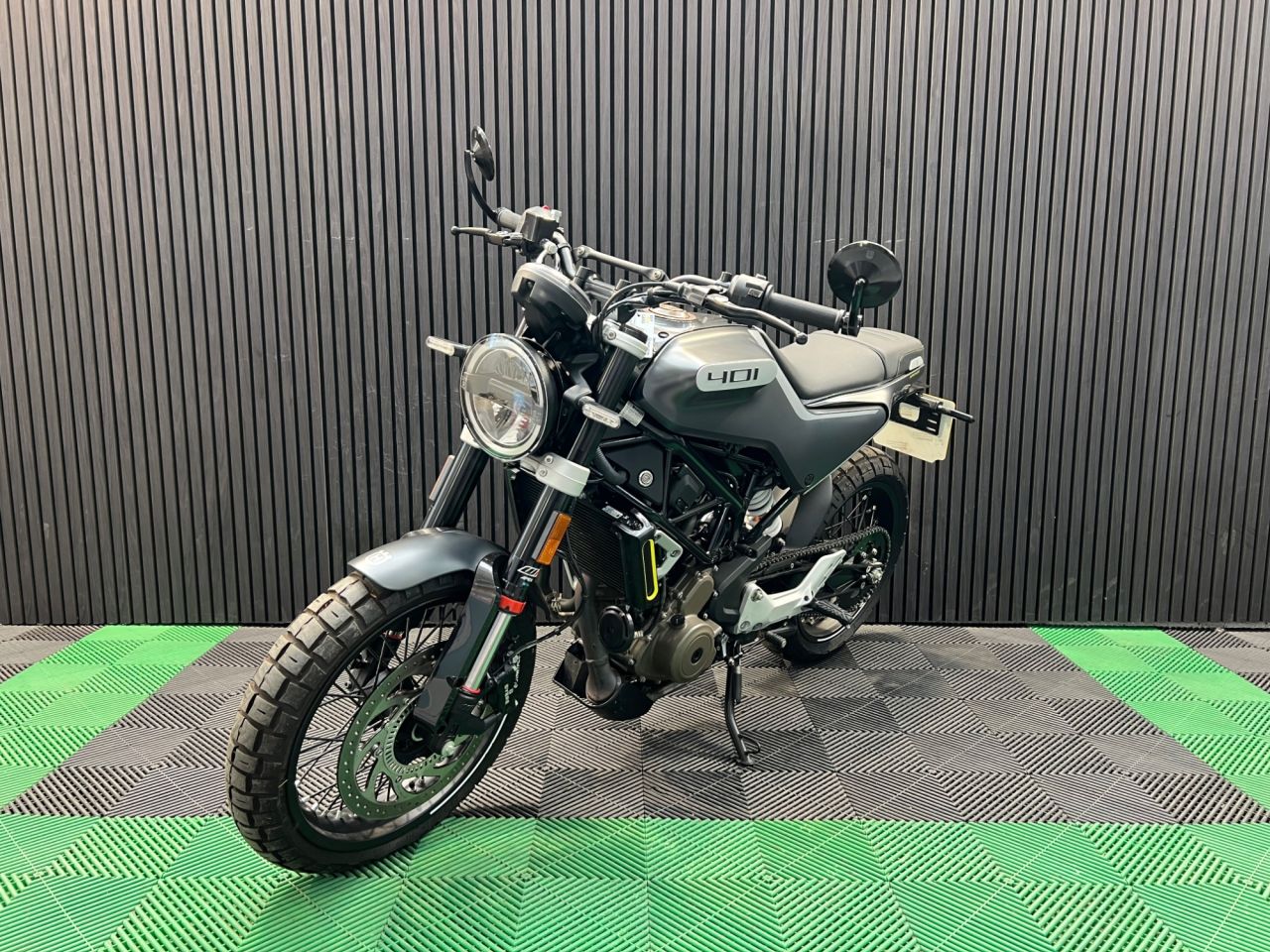 Used Husqvarna Svartpilen 401 for sale - 78552472: Photo 9
