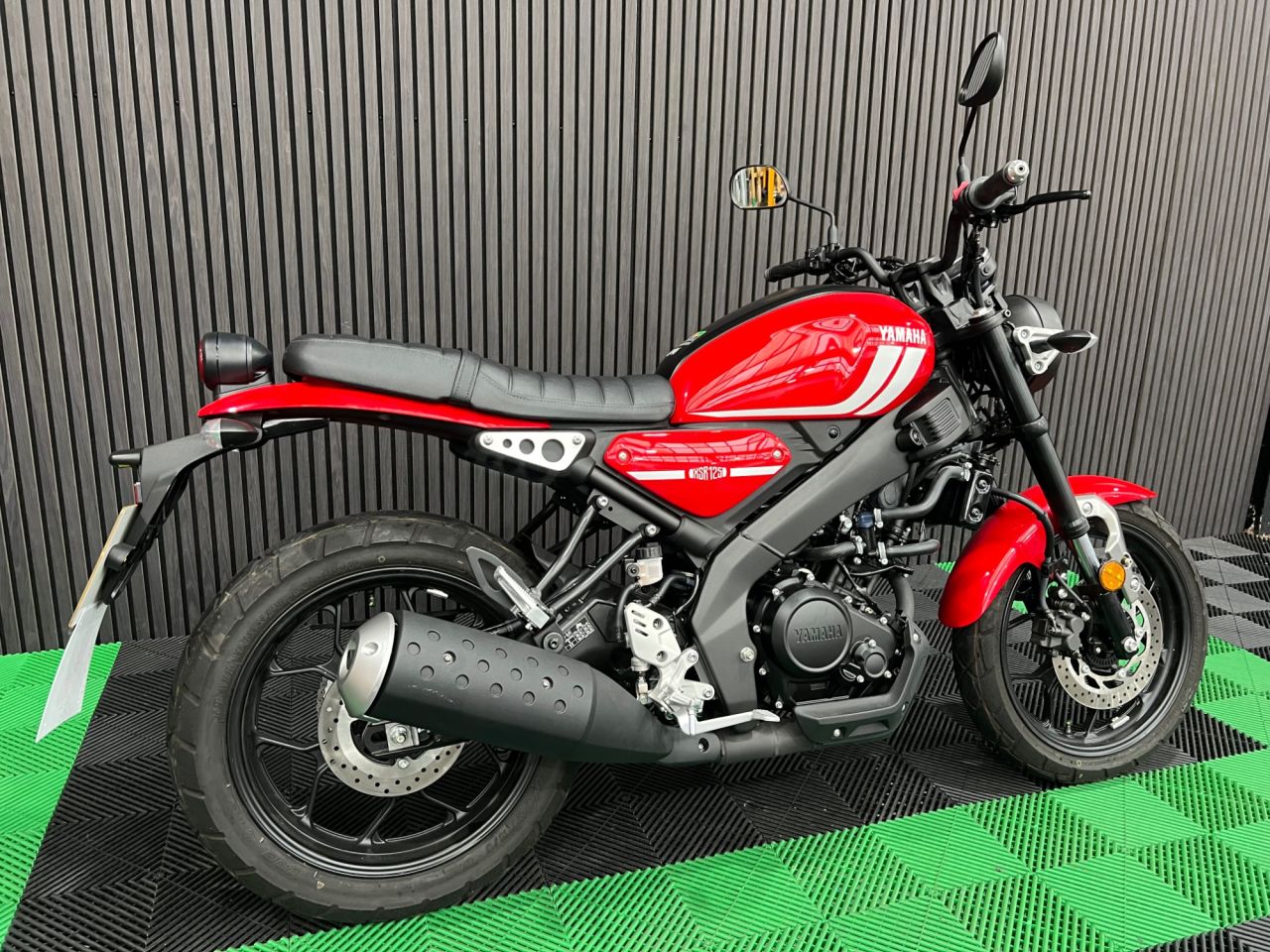 Used Yamaha XSR125 for sale - 78435540: Photo 4