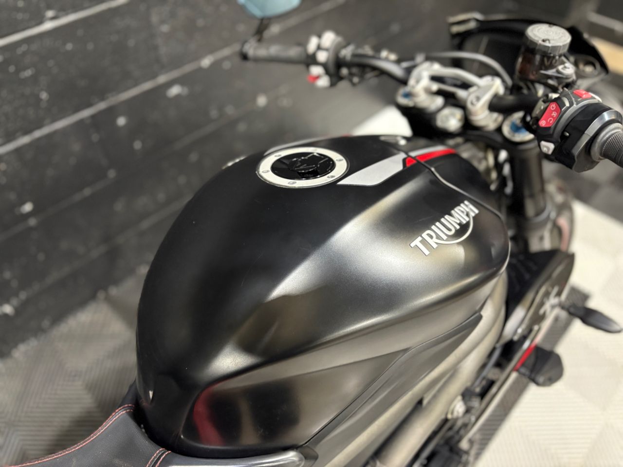 Used Triumph Speed Triple 1050 for sale - 78434862: Photo 21