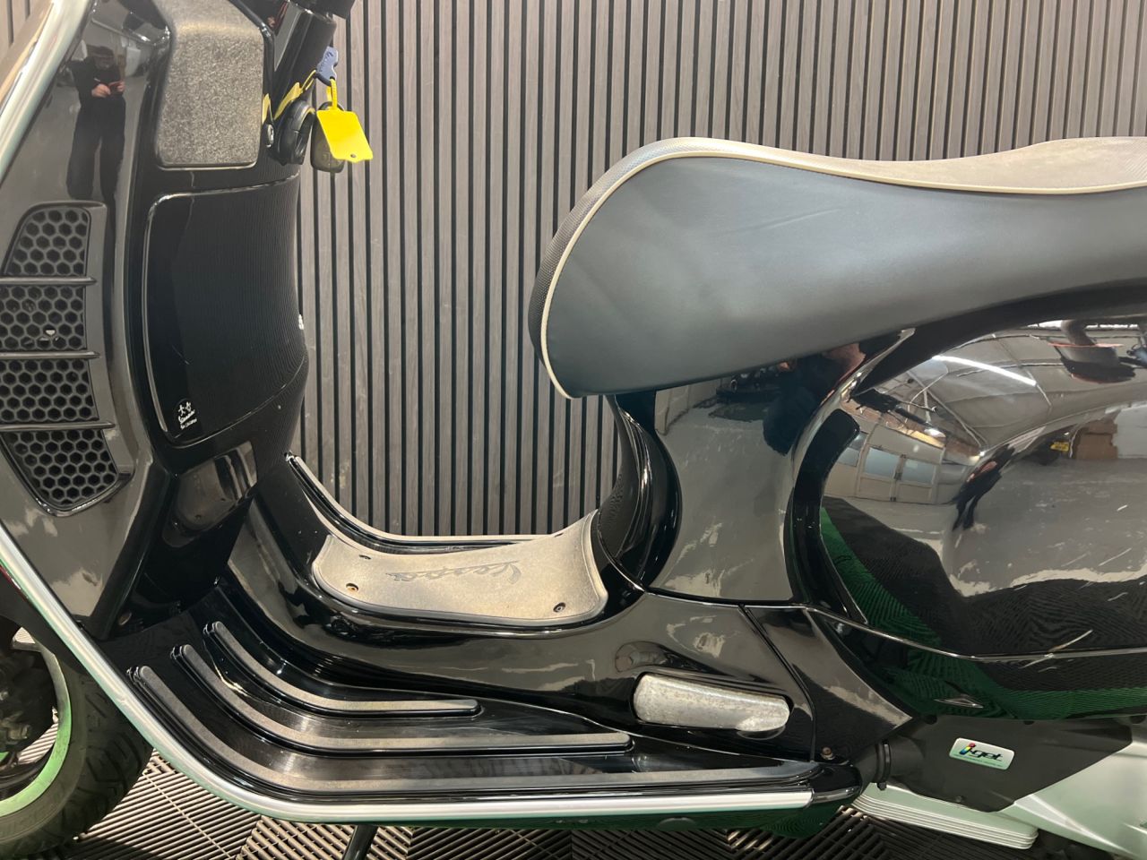 Used Piaggio Vespa GTS for sale - 78435334: Photo 19