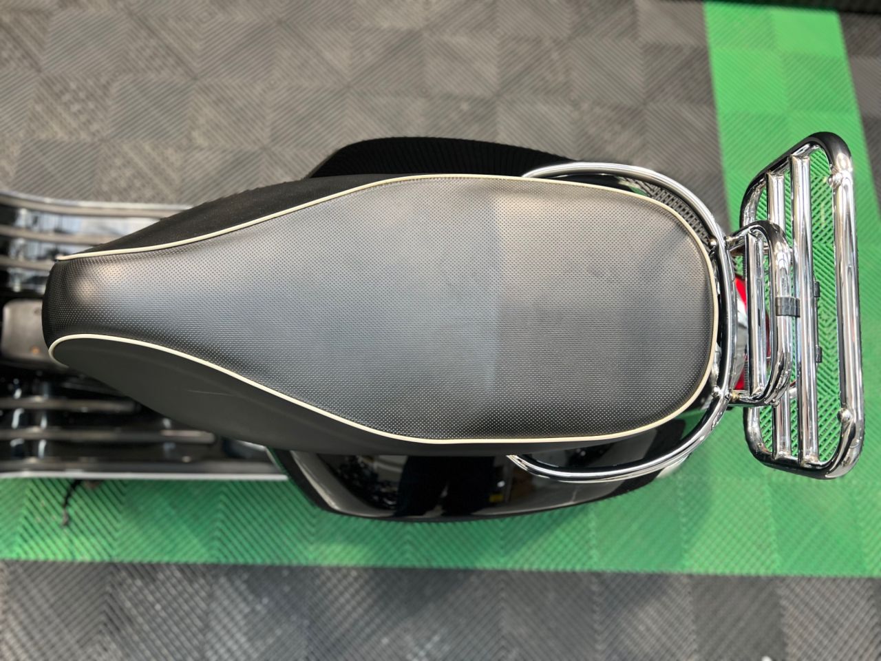 Used Piaggio Vespa GTS for sale - 78435334: Photo 21