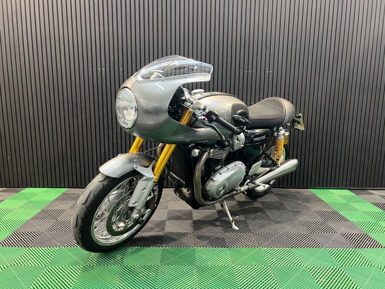 Used Triumph Thruxton 1200 R for sale - 78434787: Photo 9