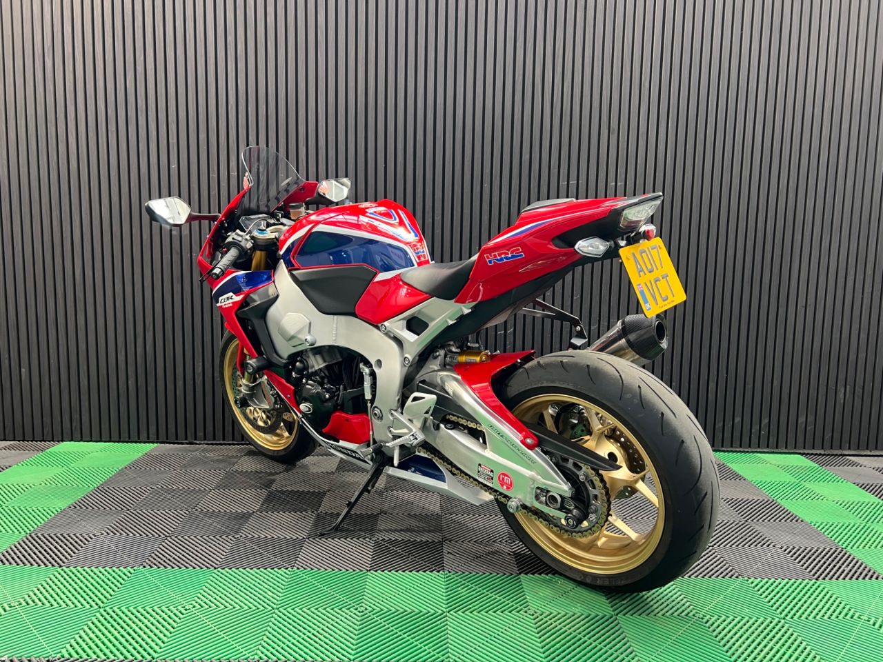 Used Honda CBR1000RR Fireblade for sale - 78640125: Photo 10
