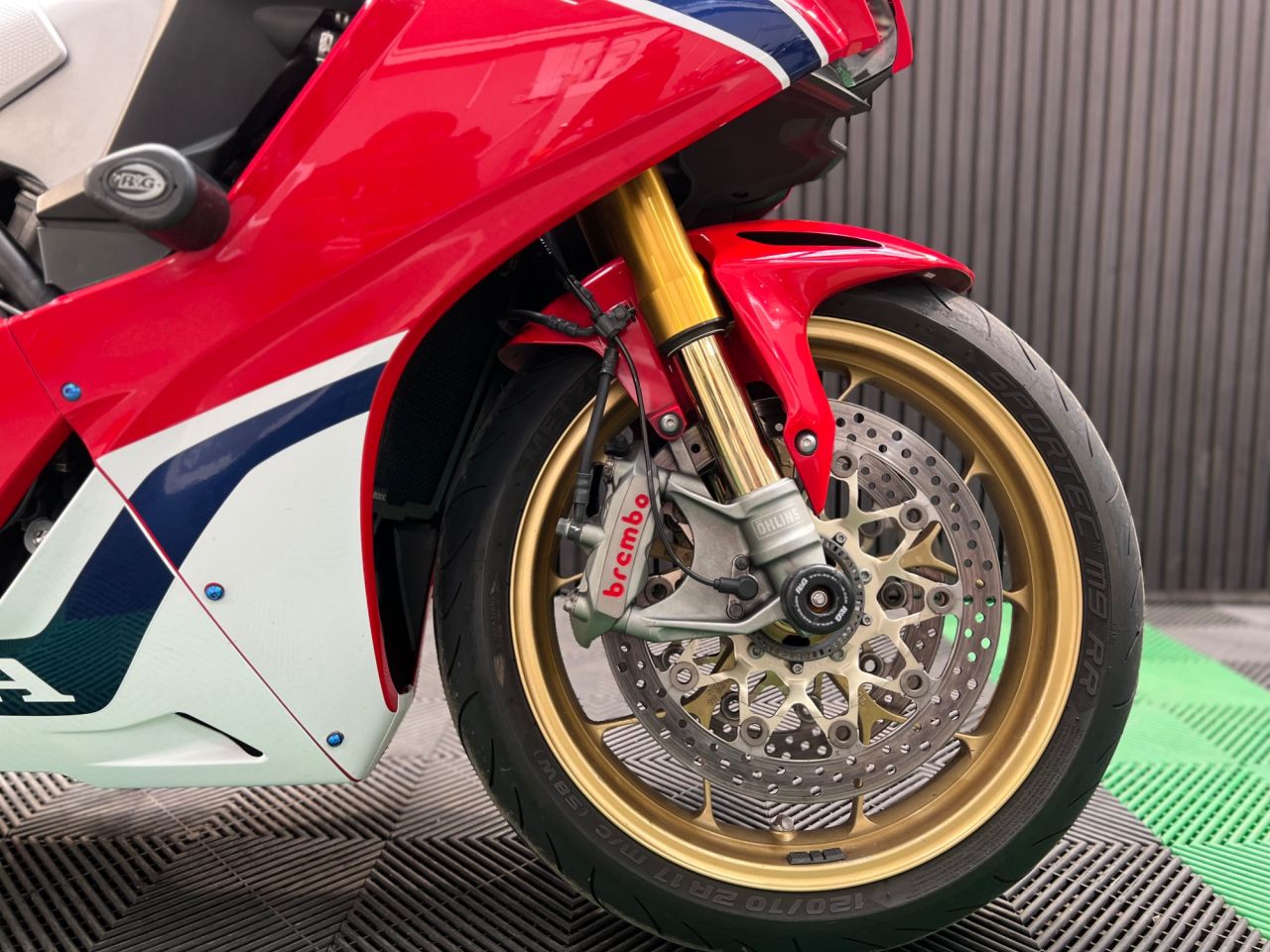 Used Honda CBR1000RR Fireblade for sale - 78640125: Photo 14