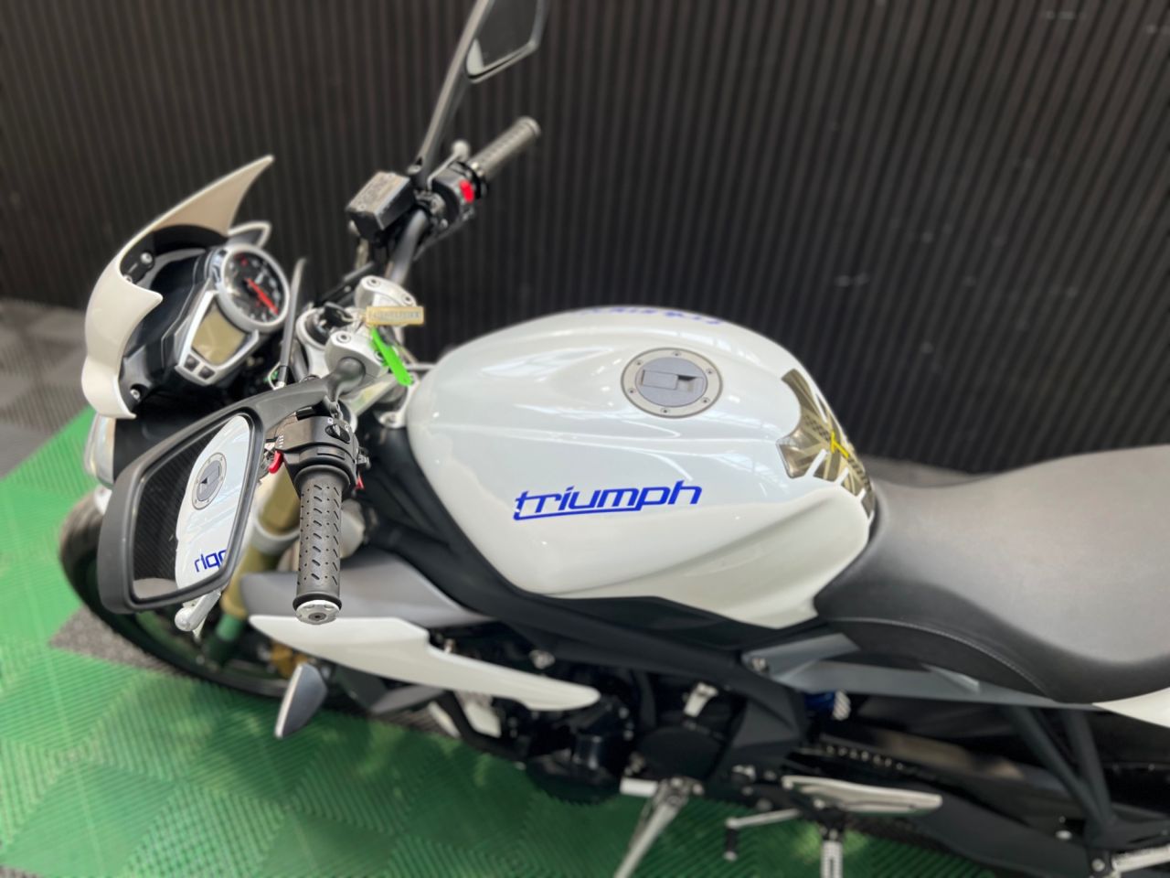 Used Triumph Street Triple 675 for sale - 78552491: Photo 22