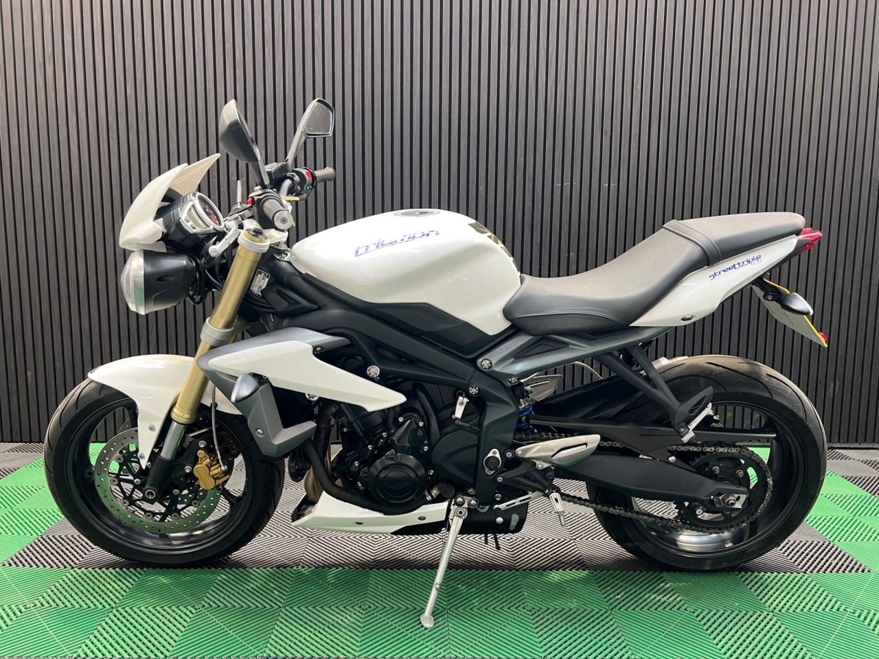 Used Triumph Street Triple 675 for sale - 78552491: Photo 7