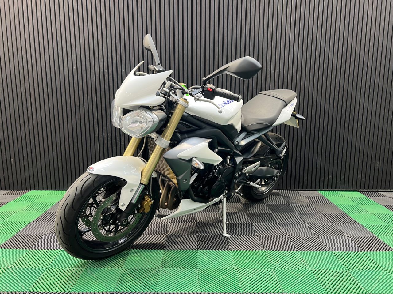 Used Triumph Street Triple 675 for sale - 78552491: Photo 9