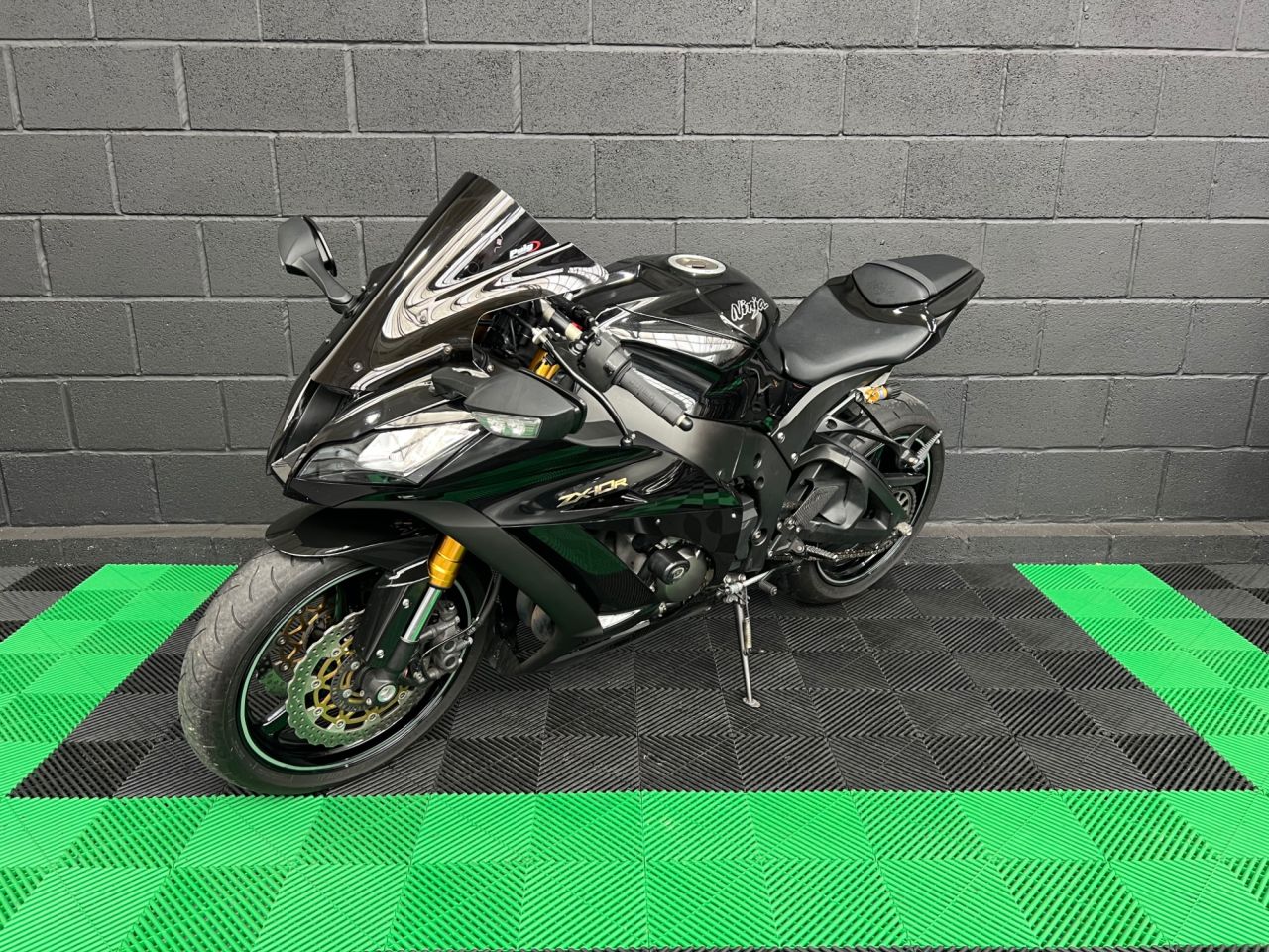Used Kawasaki Ninja ZX-10R for sale - 78435193: Photo 9