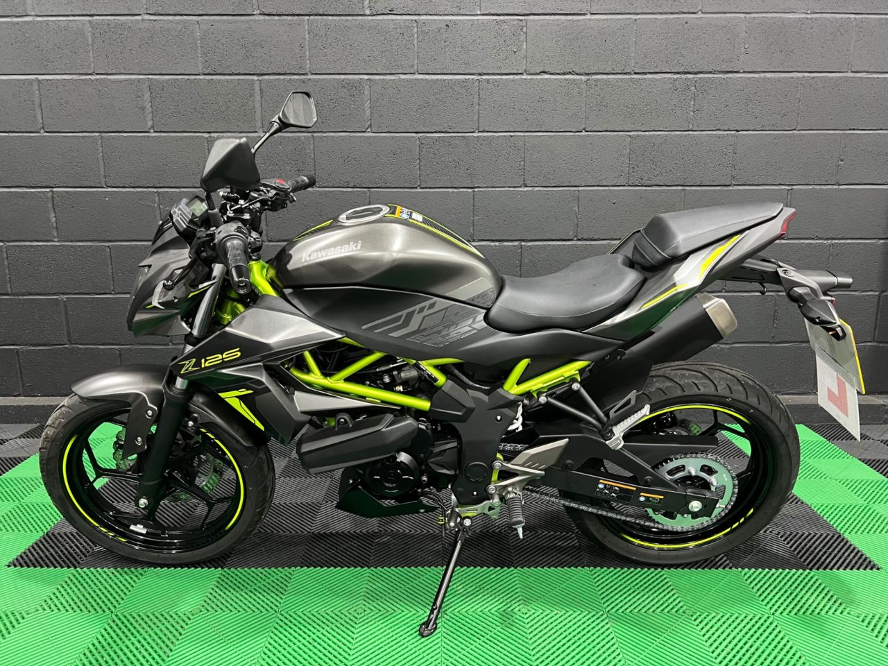 Used Kawasaki z125 for sale - 78435613: Photo 7