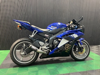 Used Yamaha R6 undefined for sale - bike-78640118: Photo