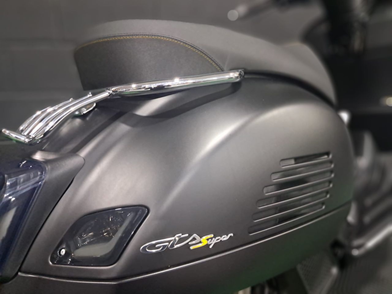 Used Piaggio Vespa GTS for sale - 78434955: Photo 14