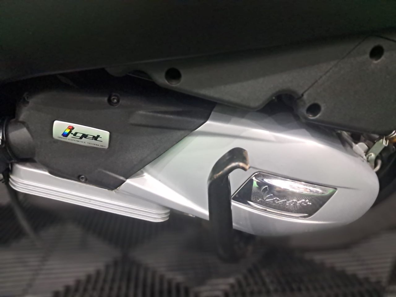 Used Piaggio Vespa GTS for sale - 78434955: Photo 25