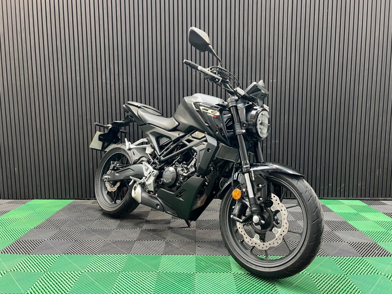 Used Honda CB125R for sale - 78640167: Photo 6