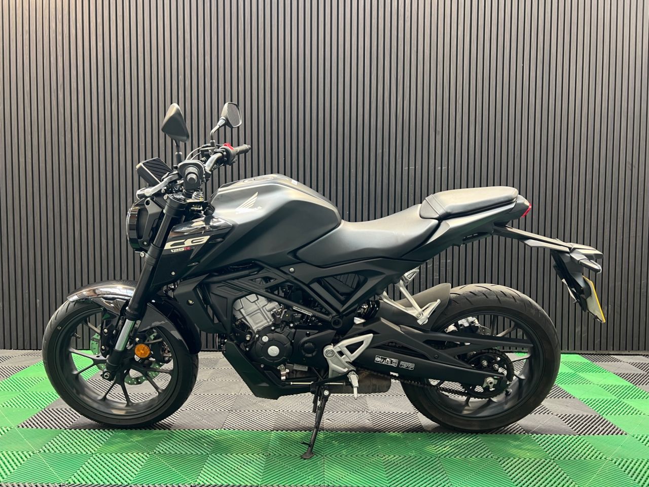 Used Honda CB125R for sale - 78640167: Photo 7