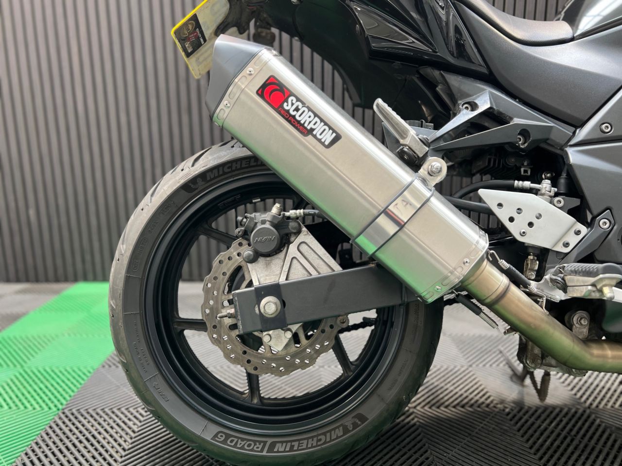 Used Kawasaki Z750 for sale - 78641512: Photo 12