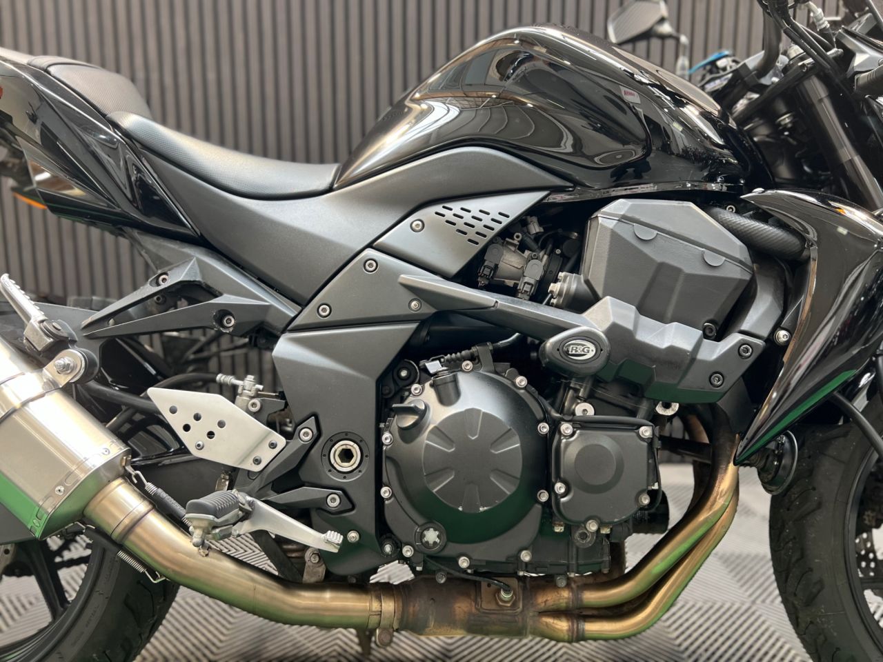 Used Kawasaki Z750 for sale - 78641512: Photo 13