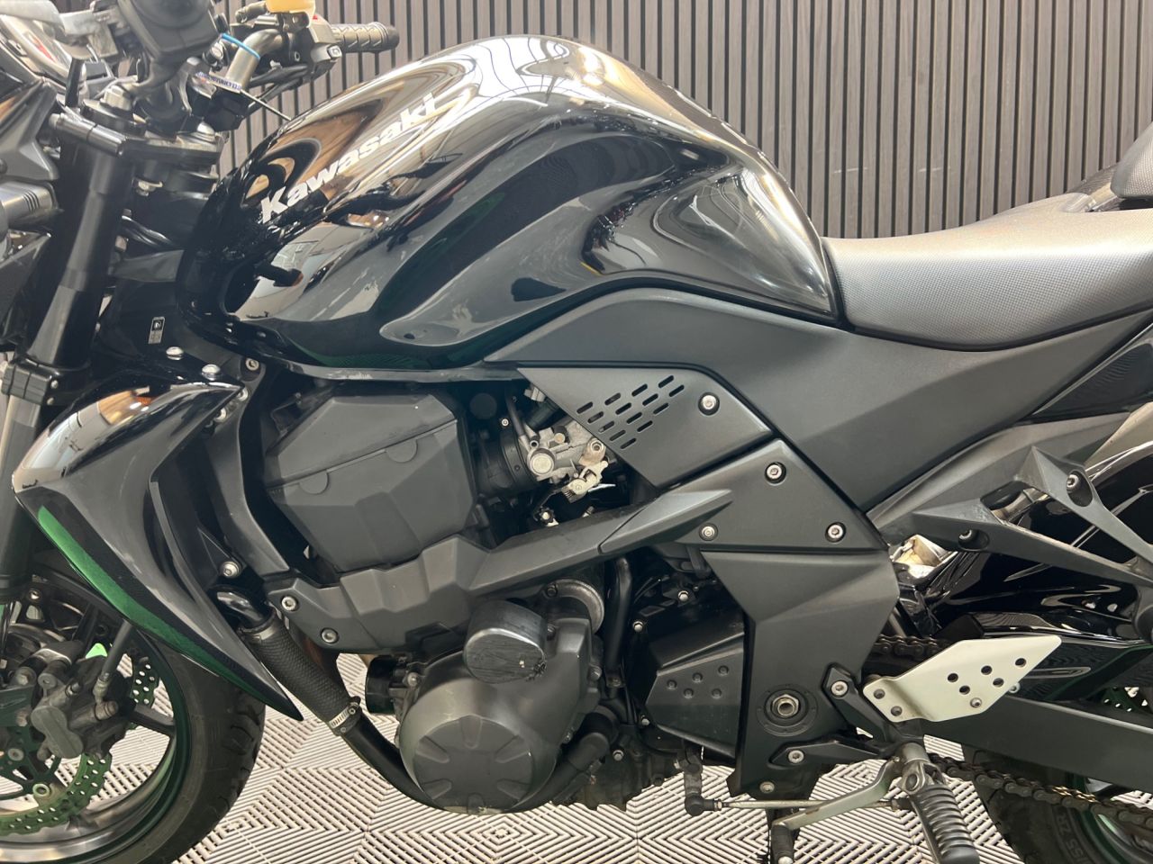 Used Kawasaki Z750 for sale - 78641512: Photo 19