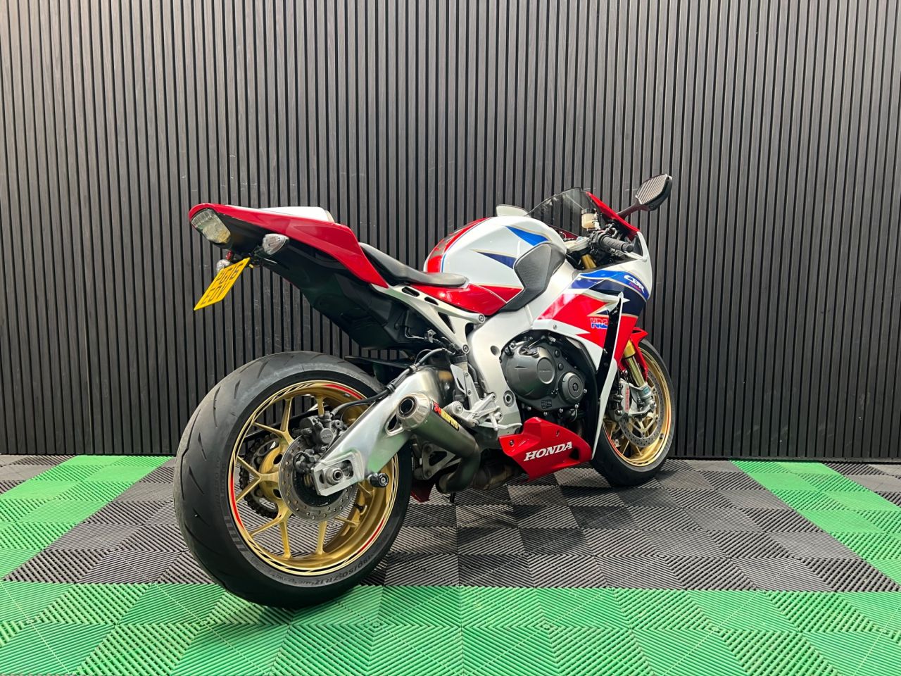 Used Honda CBR1000RR Fireblade for sale - 78836544: Photo 10