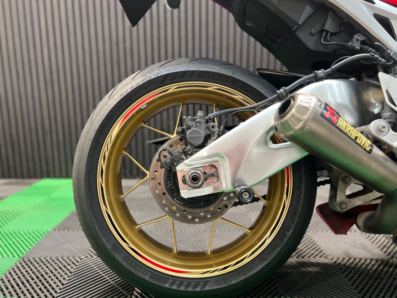 Used Honda CBR1000RR Fireblade for sale - 78836544: Photo 12