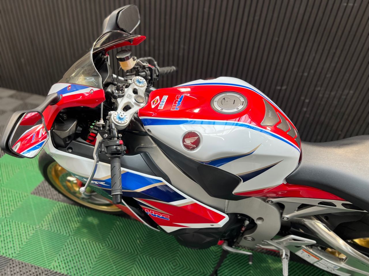 Used Honda CBR1000RR Fireblade for sale - 78836544: Photo 22