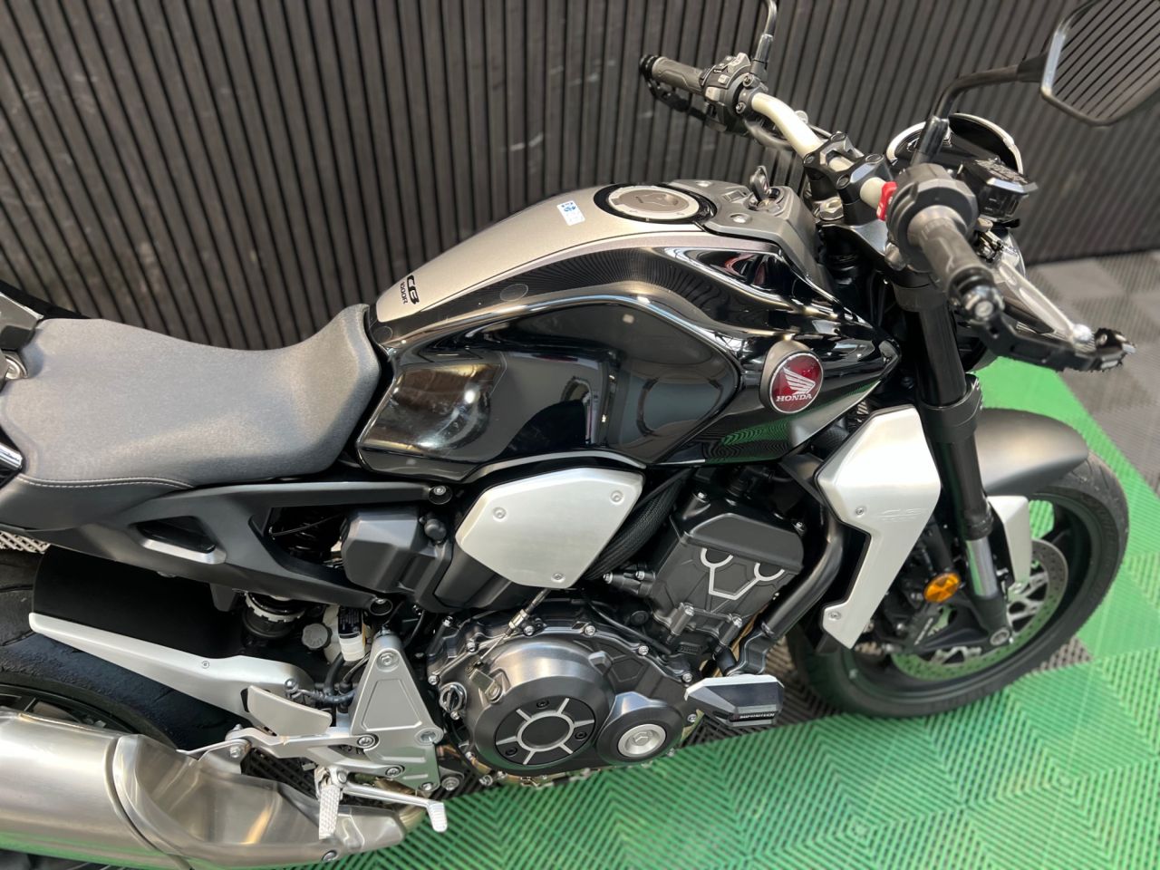 Used Honda CB1000R for sale - 78640083: Photo 16