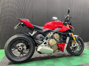 Used Ducati Streetfighter V4S undefined for sale - bike-79582454: Photo