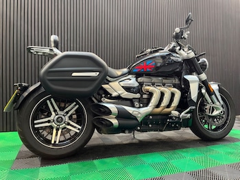 Used Triumph Rocket III undefined for sale - bike-79165759: Photo