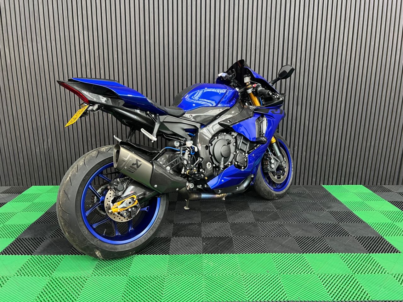 Used Yamaha R1 for sale - 78435380: Photo 10