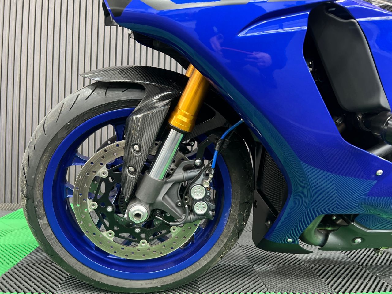 Used Yamaha R1 for sale - 78435380: Photo 18