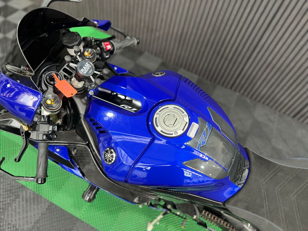 Used Yamaha R1 for sale - 78435380: Photo 22