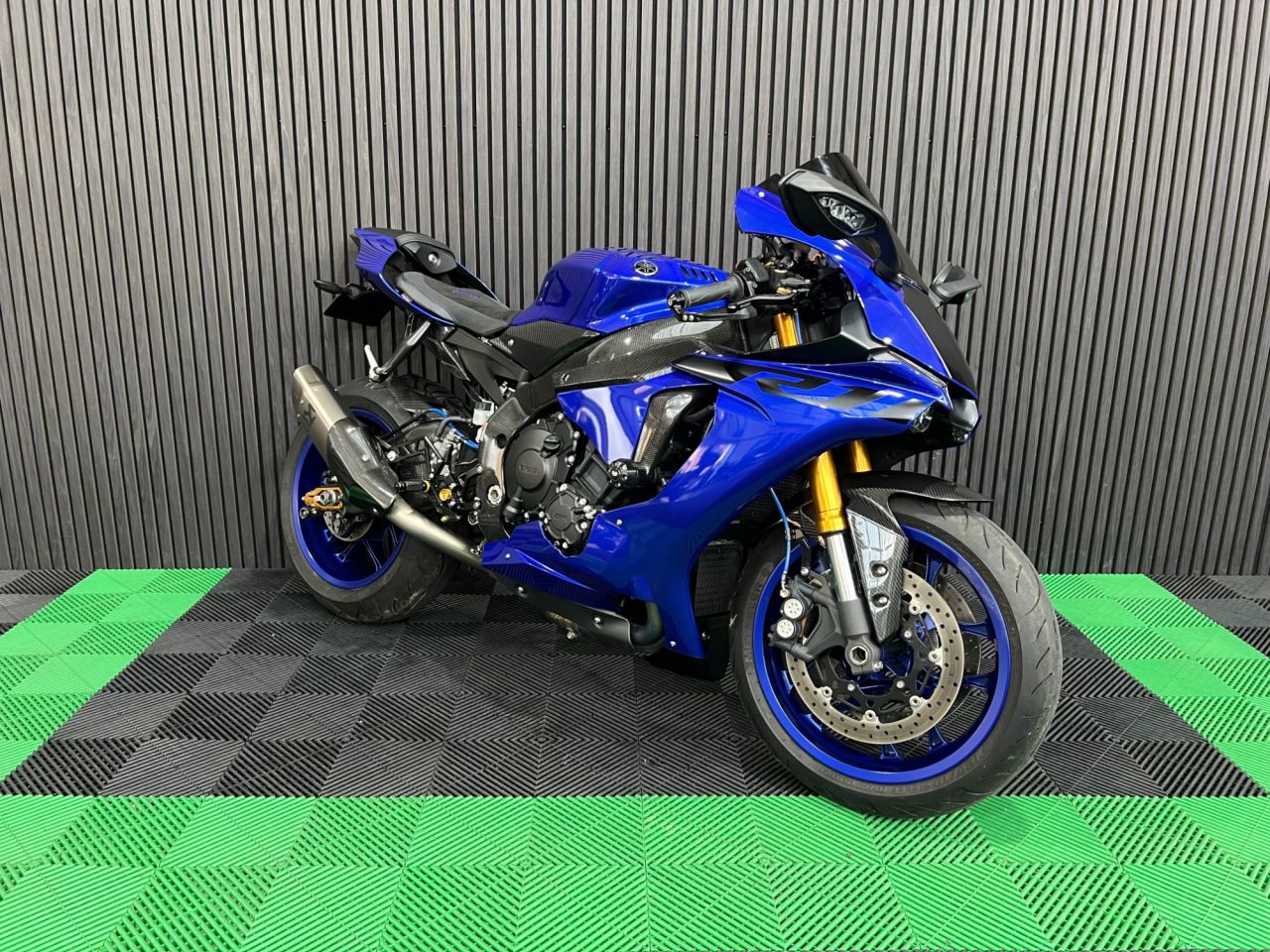 Used Yamaha R1 for sale - 78435380: Photo 6