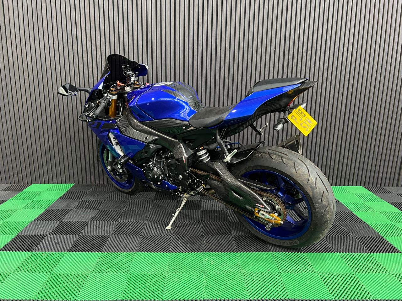 Used Yamaha R1 for sale - 78435380: Photo 9