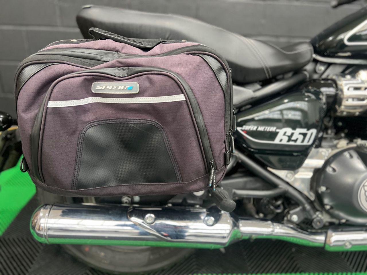 Used Royal Enfield Super Meteor 650 for sale - 78435312: Photo 12